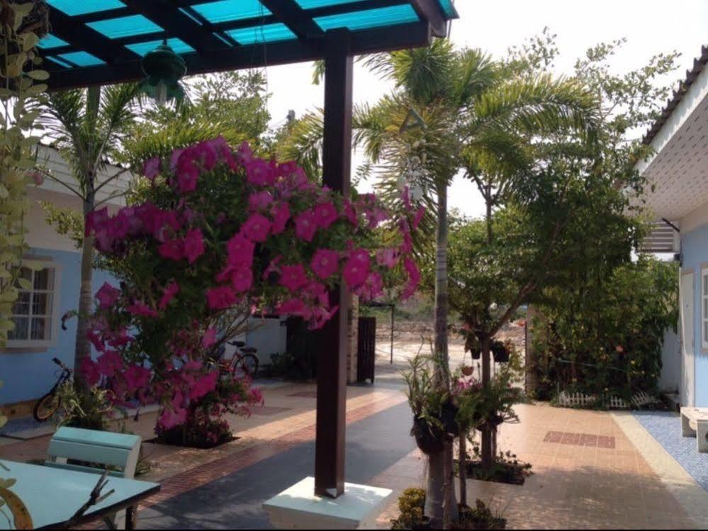 Baan Lom Talay Hotel Huahin Kültér fotó